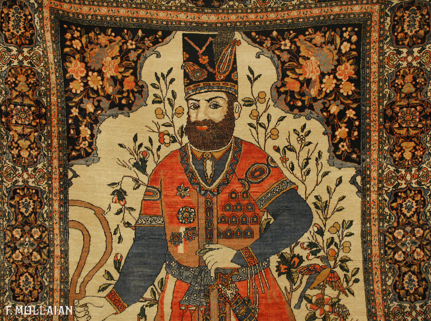 A Pictorial Antique Persian Isfahan Rug n°:24372966